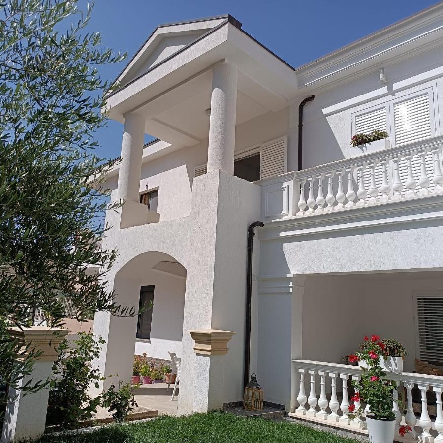 Villa Kurti Durres Exterior photo